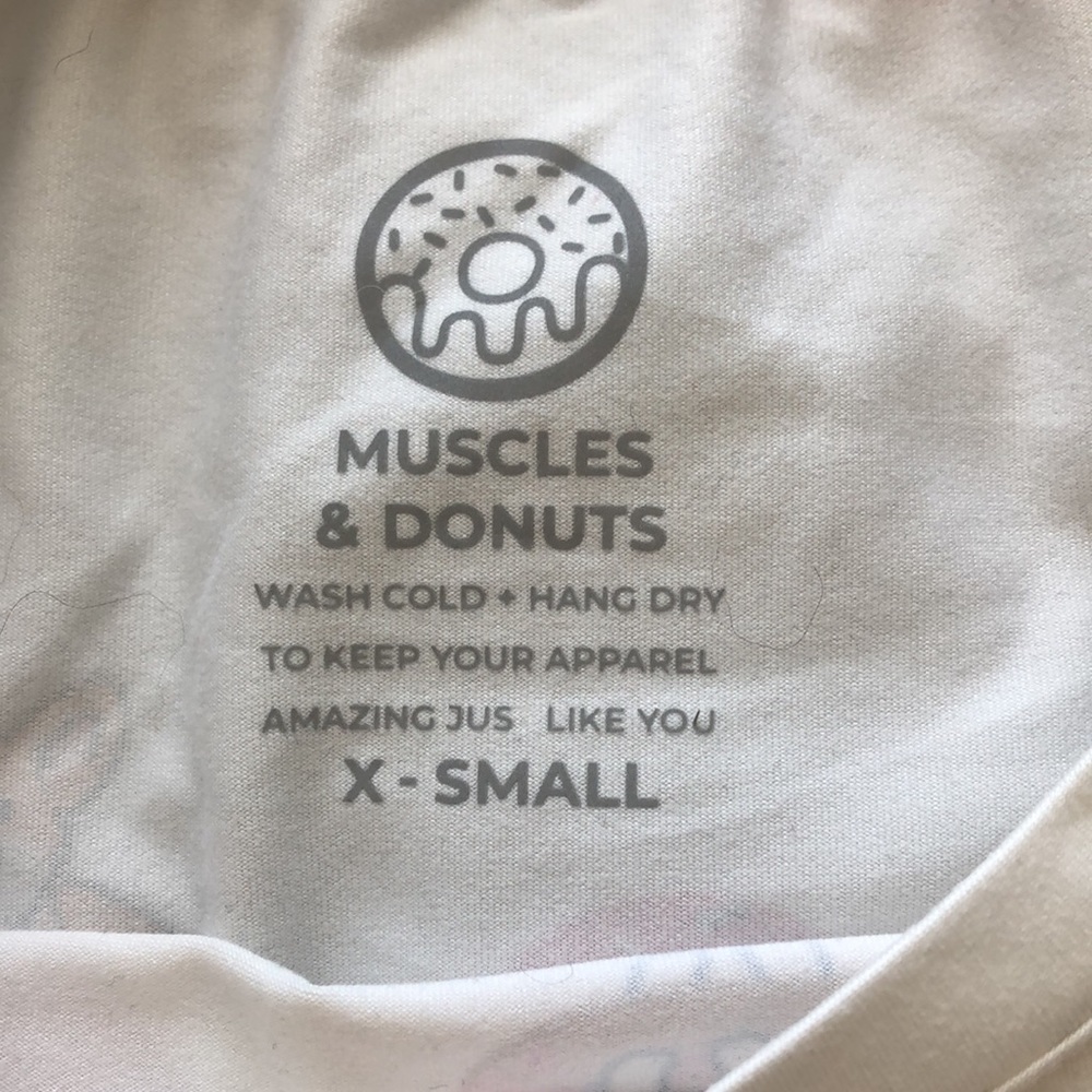 Crop tee - Picture 2 of 3